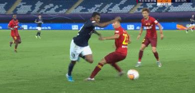 重庆与华夏足球比赛,足协杯赛上港3-2胜重庆当代