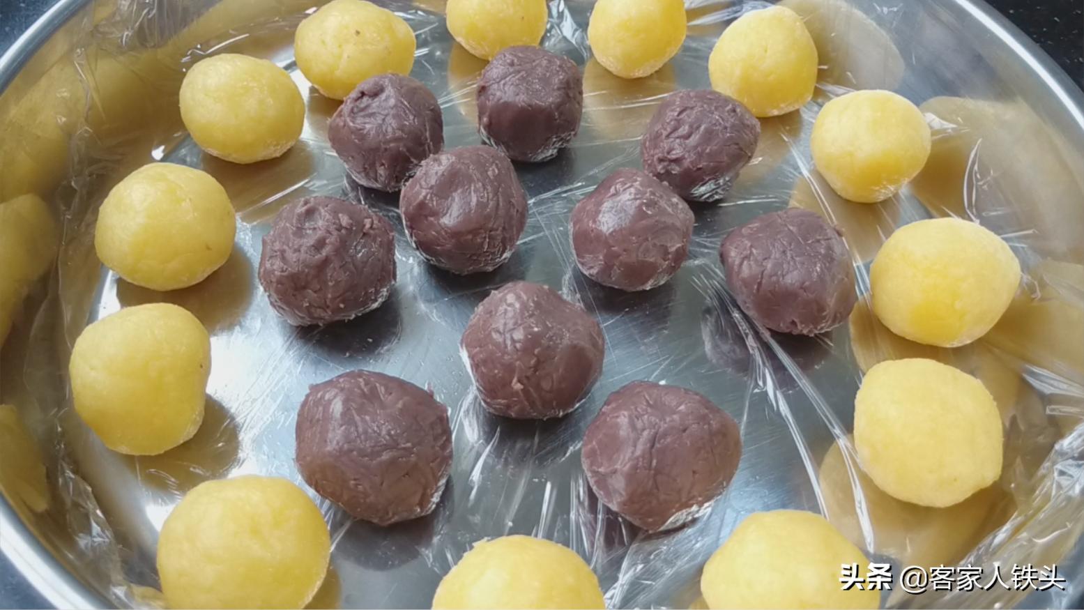 中秋节礼物自己做冰皮月饼,中秋节做冰皮月饼视频