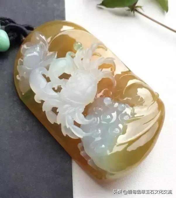 翡翠雕刻房子造型寓意,翡翠雕刻蚂蚁和虫子寓意