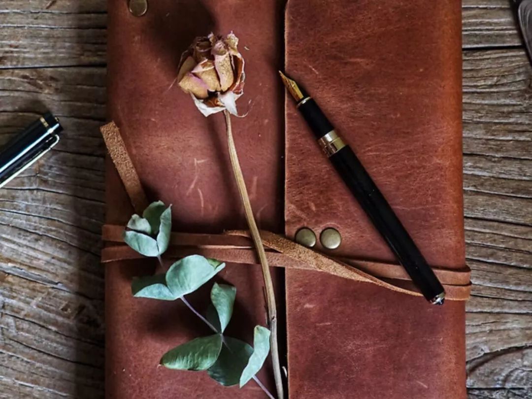 见识太窄的人总是在做什么,强大过的人怎么会甘心平庸