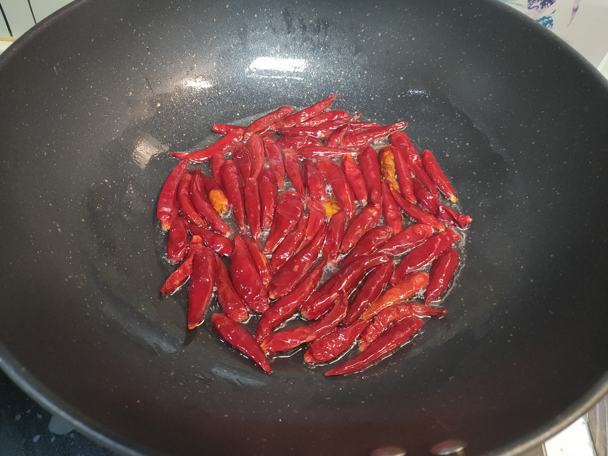 牛肉板面的正宗做法汤汁,牛肉板面好吃的家常做法