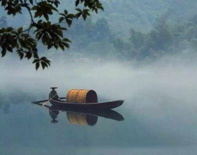 苏东坡的诗也无风雨也无晴,无风无雨也无晴苏东坡