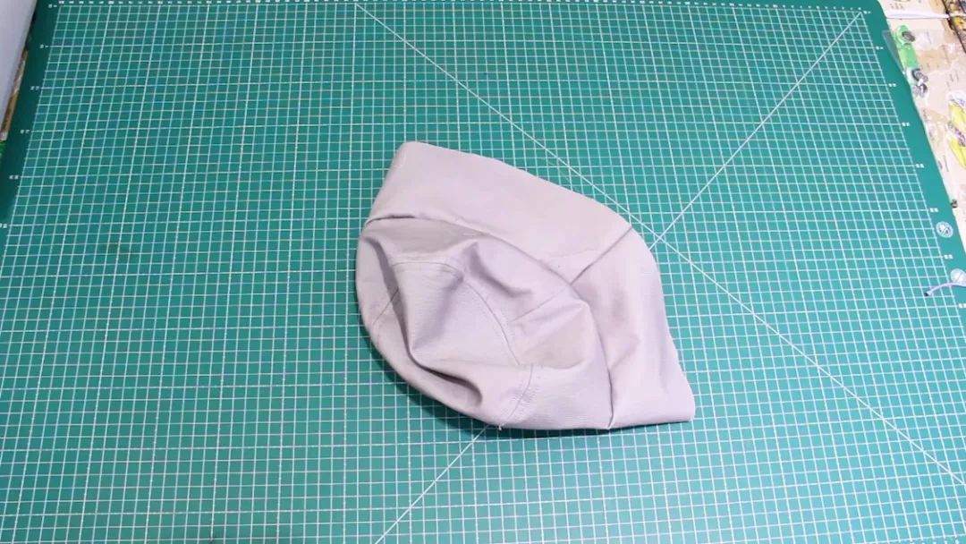 渔夫帽简单日常搭配,渔夫帽要怎么搭配才好看