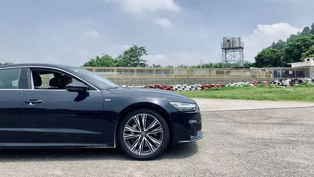 邓禄普maxx050属于什么轮胎,邓禄普20560r16轮胎