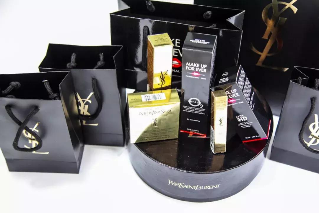 「优德最强锦鲤颁奖现场回顾」众多福利一人独揽，嫉妒到发疯