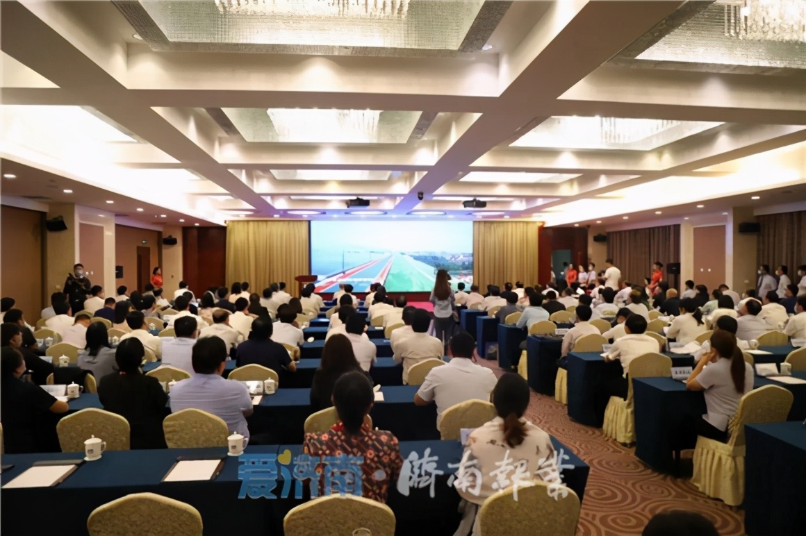 共创共赢非“莱”不可百所高校创新人才走进莱芜