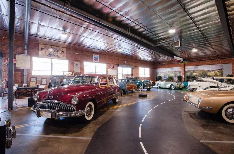 最贵的跑鞋排行榜第一名,史上最贵的马拉松跑鞋