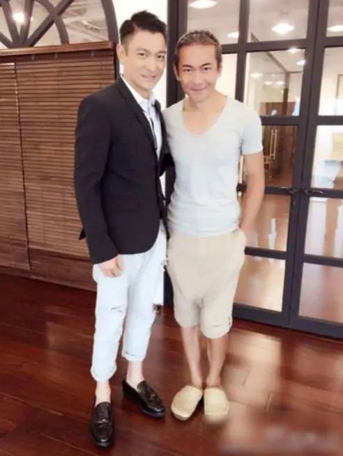 香港演员江华为何退出演艺圈,演员江华当年有多红