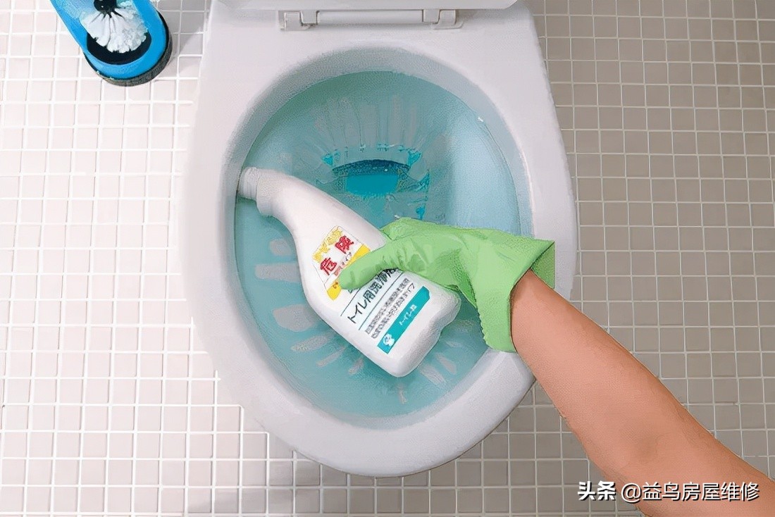 卫生间马桶的位置风水禁忌,卫生间马桶对着门怎么化解