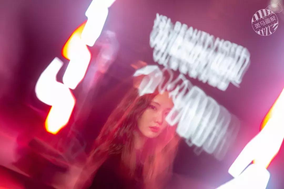 ysl在香港开了家美妆快闪酒店,ysl在上海哪里