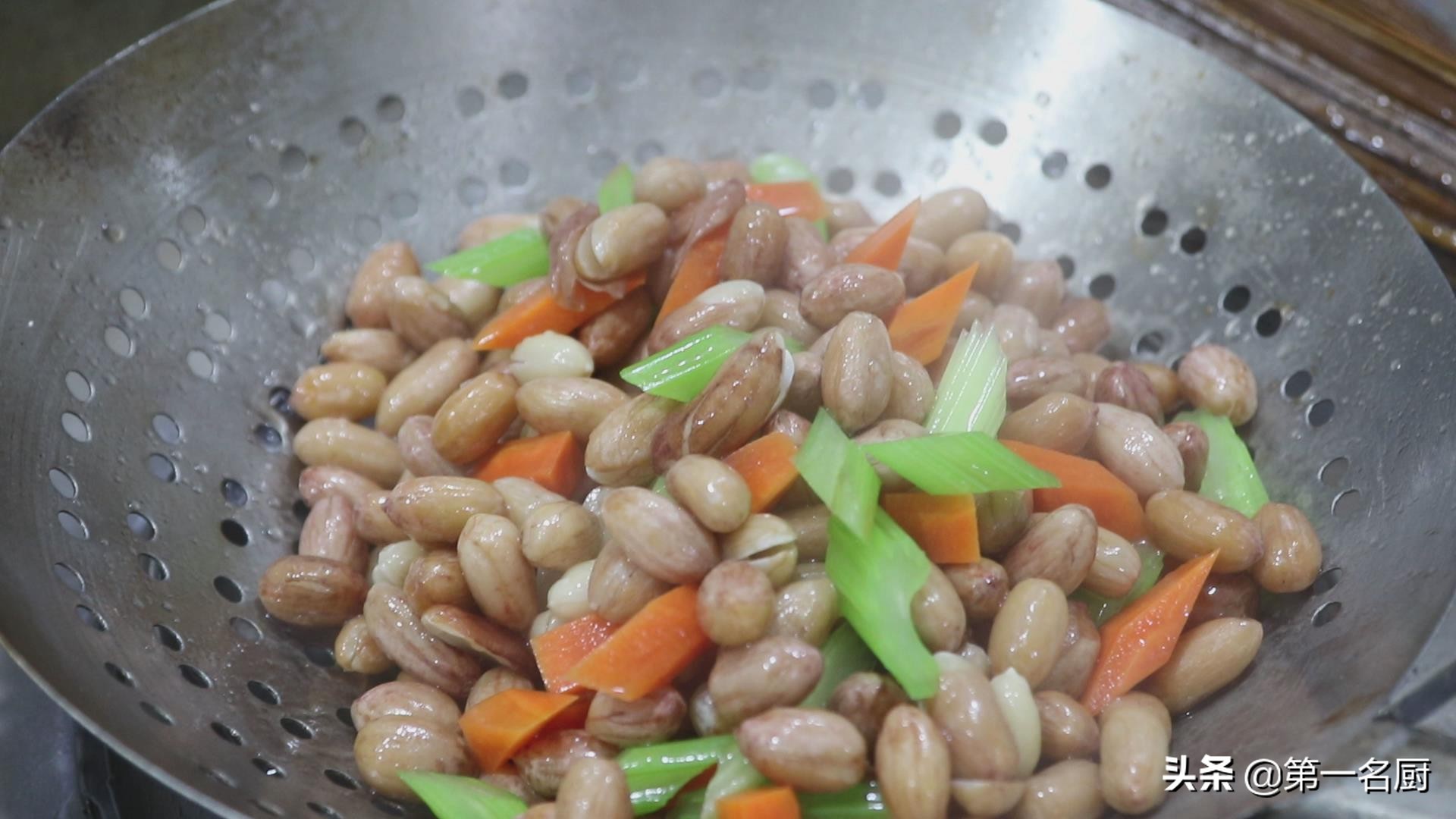 煮花生为什么不好吃,怎么样可以让花生煮得更快