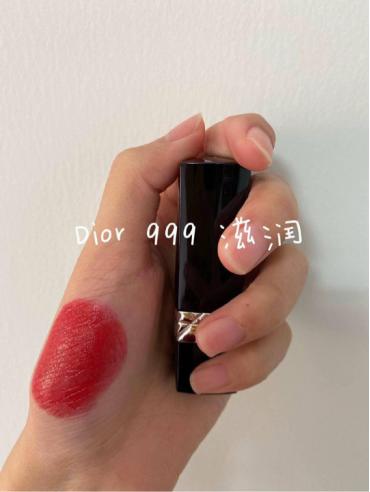 适合黄黑皮涂的正红色口红,适合秋冬的平价口红