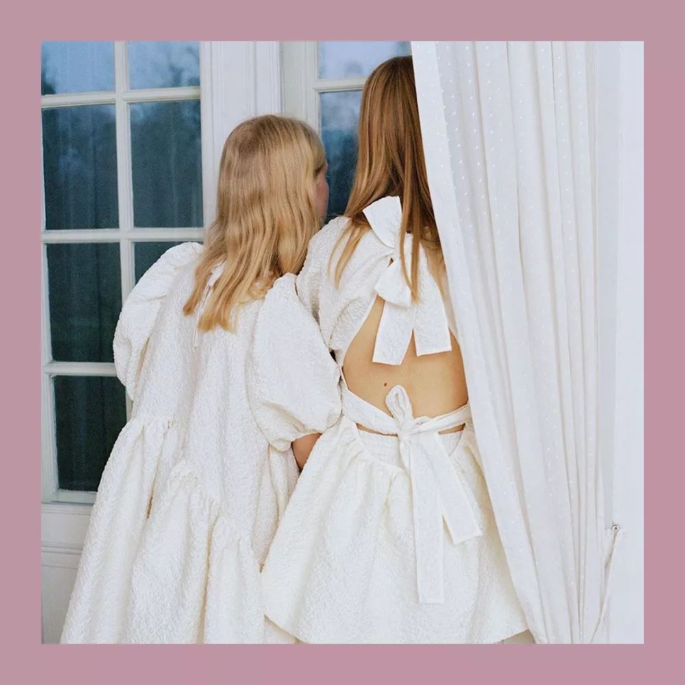 宅家里也要风情万种睡衣风格大赏,宅家好穿的睡衣简约又实穿