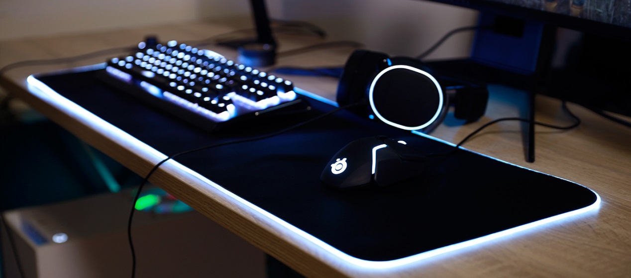 雷魔人鼠标垫和赛睿鼠标垫哪个好,赛睿heavy鼠标垫和剑匠鼠标垫测评