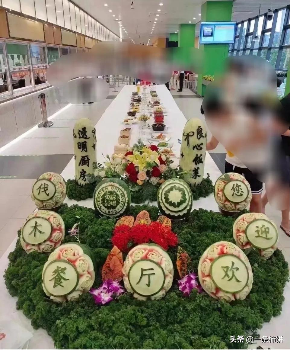 搞笑沙雕锦集:古驰NEW的口红色号是认真的吗?上嘴生怕总裁爱上我