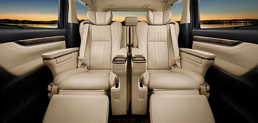 埃尔法尊贵版黄金标,丰田埃尔法四座黄金版价格