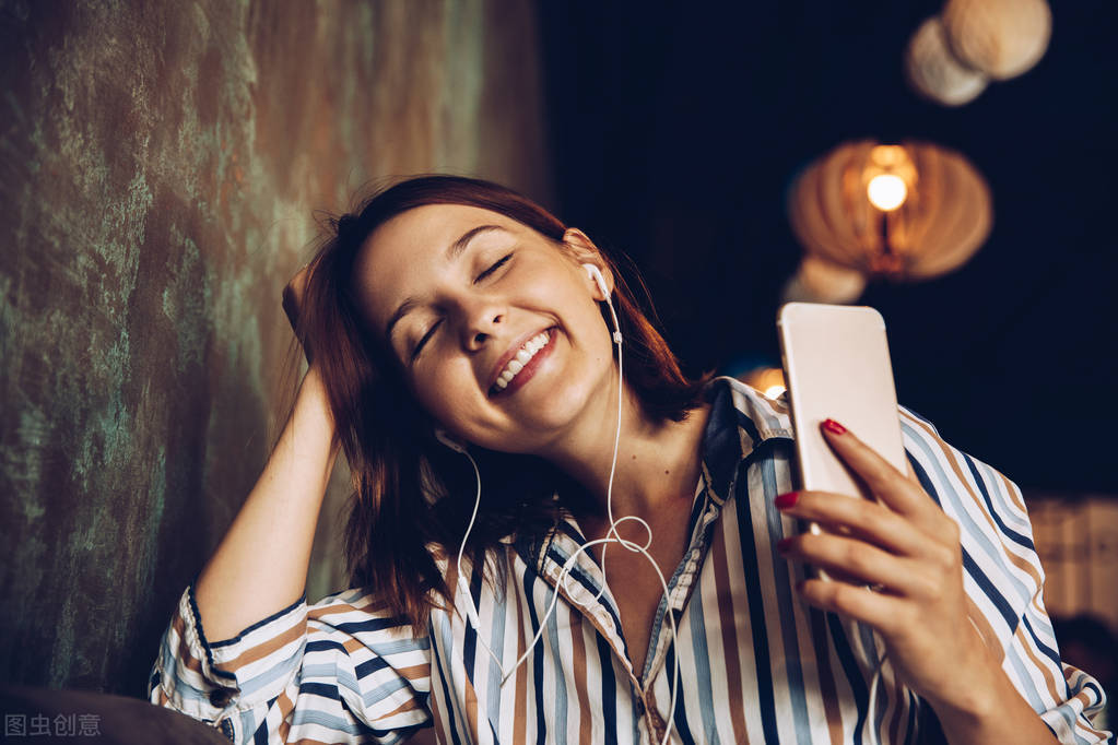 如何克服胡思乱想的心理问题,怎么改掉精神内耗胡思乱想的心理