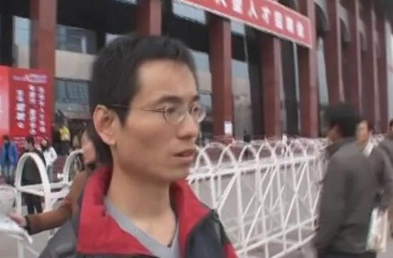 贫穷父亲如何把下一代教育成穷人 (因为贫穷而伟大的父爱)