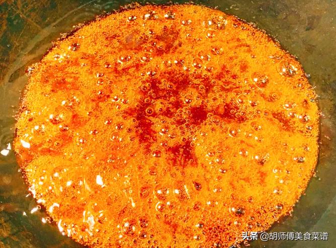 用白糖炒糖色还是冰糖熬糖色,炒糖色要不要翻动