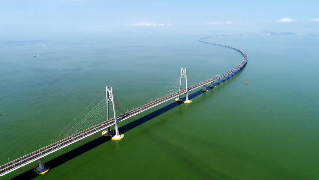 陕西最美大学之一!宿舍空调豪华配置,游泳馆、商业街一应俱全!