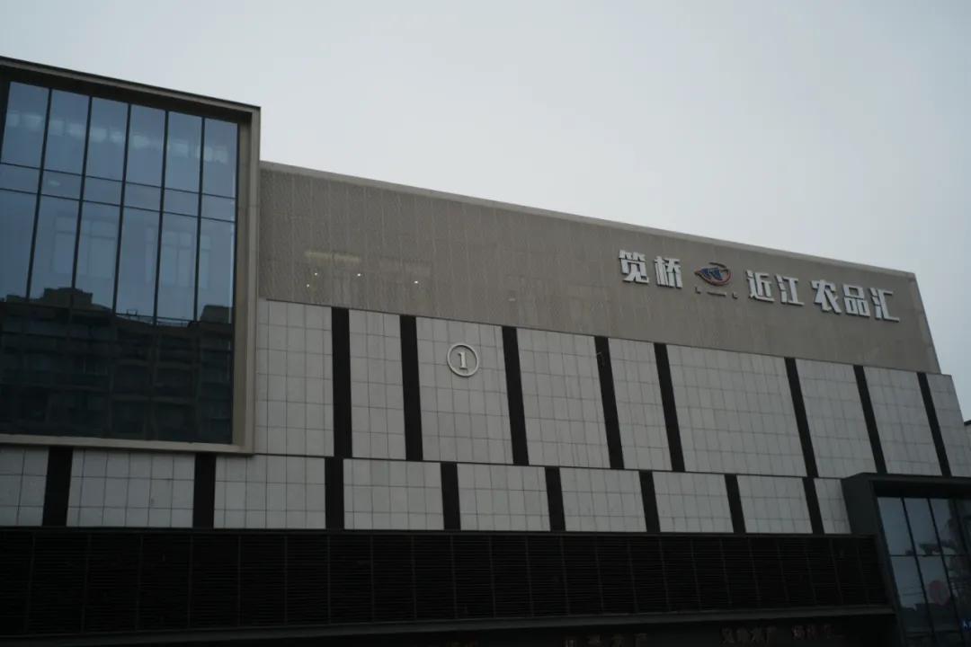 在这个足足2万平的奇妙海鲜“商场”，我找到了赚钱的动力