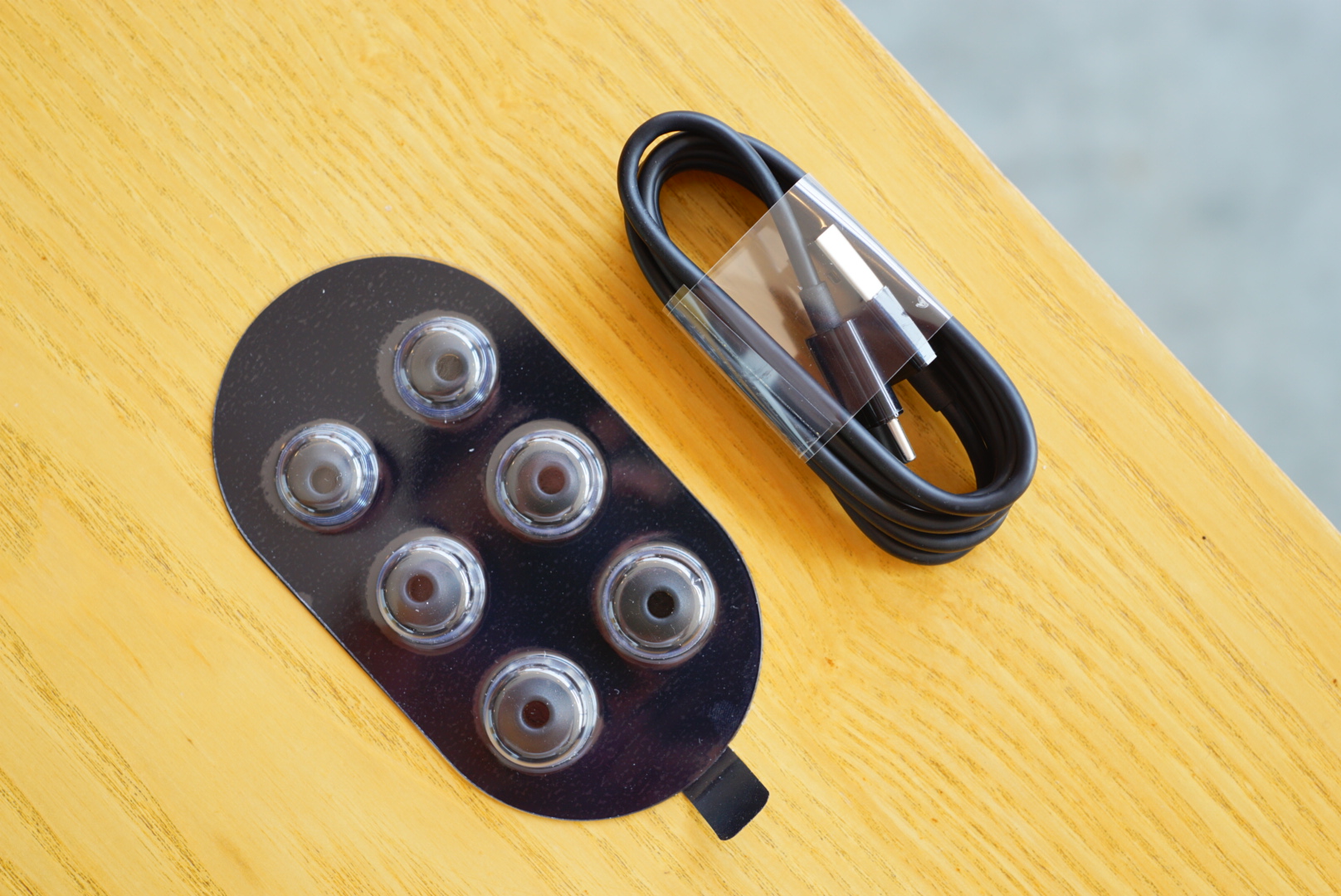 libratone小鸟耳机trackair+评测,安静轻盈的音乐