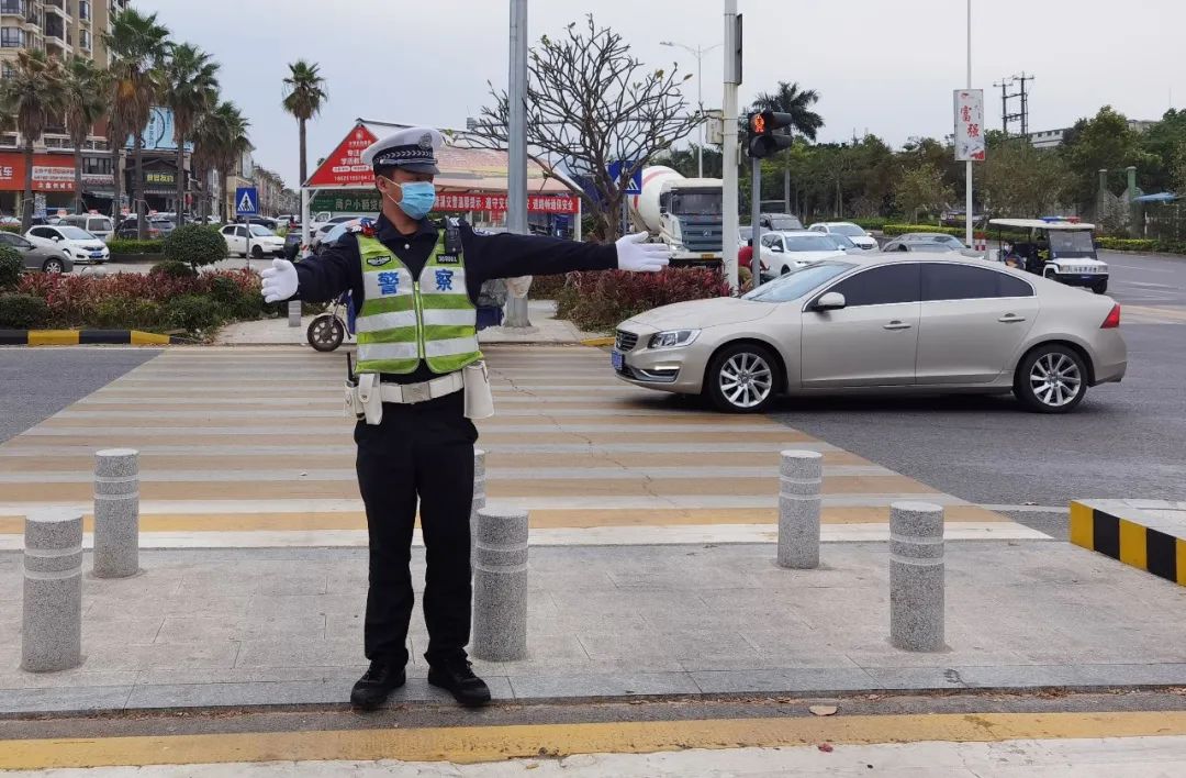 江西省招警察最新招聘信息,广东公安招聘年薪50至200万