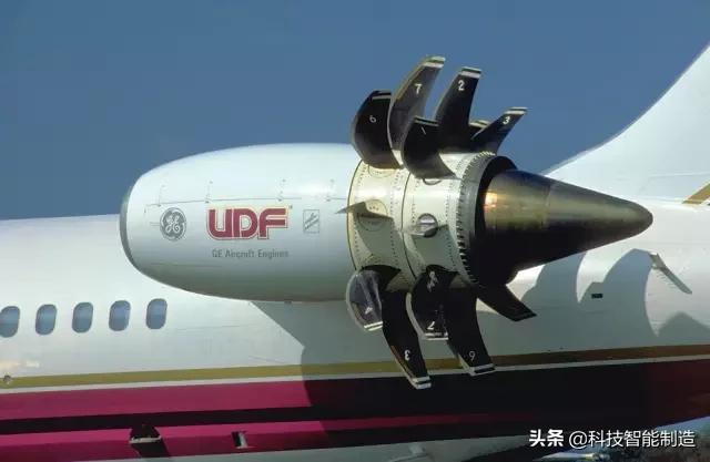 螺旋桨飞机起飞原理动画演示,蒸汽弹射起飞原理动画视频