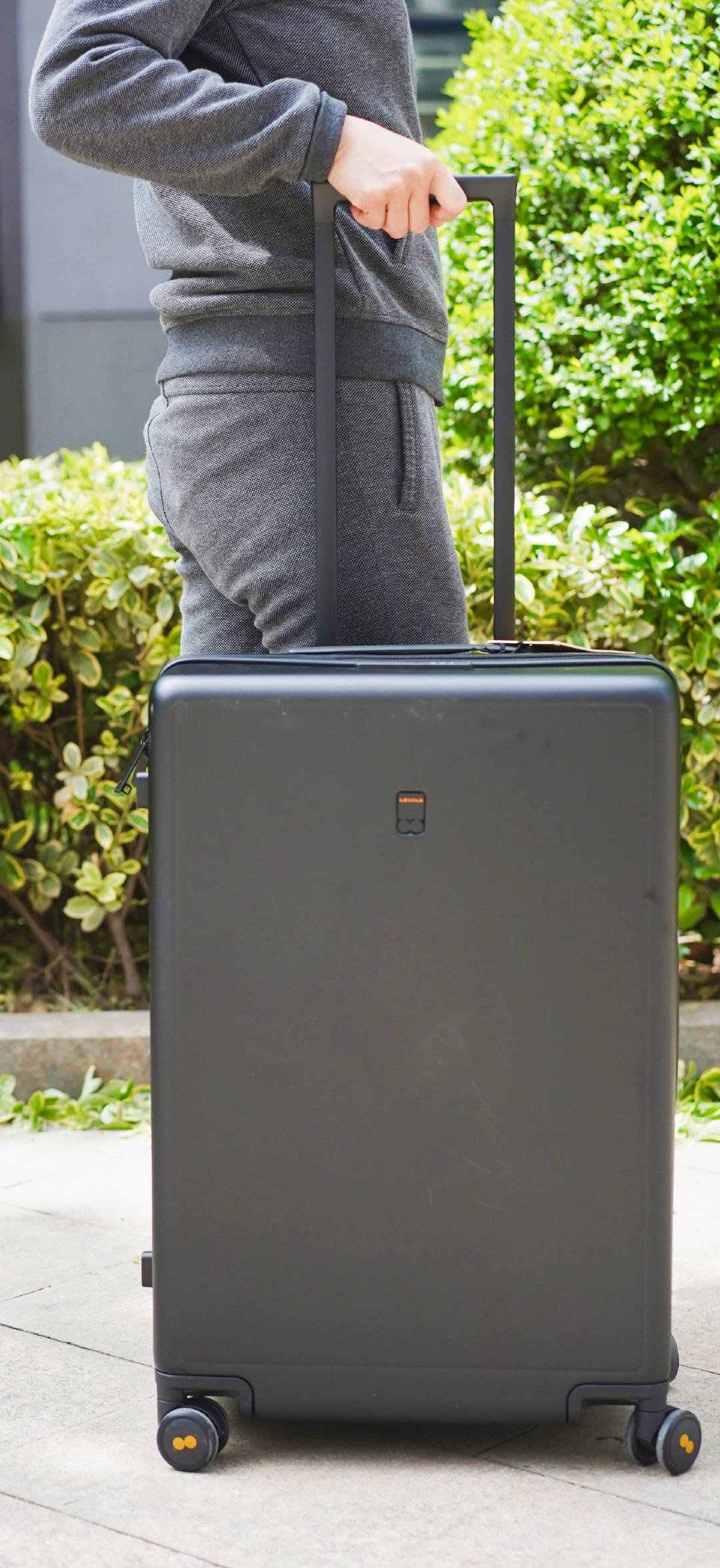 24寸地平线8号行李箱对比20寸评测,地平线8号行李箱24寸能装多少东西