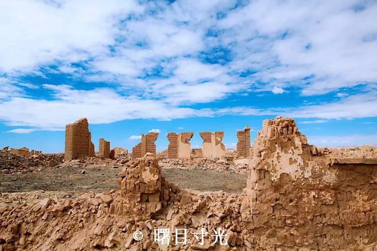 青海与新疆哪个省风景好,青海和新疆景色