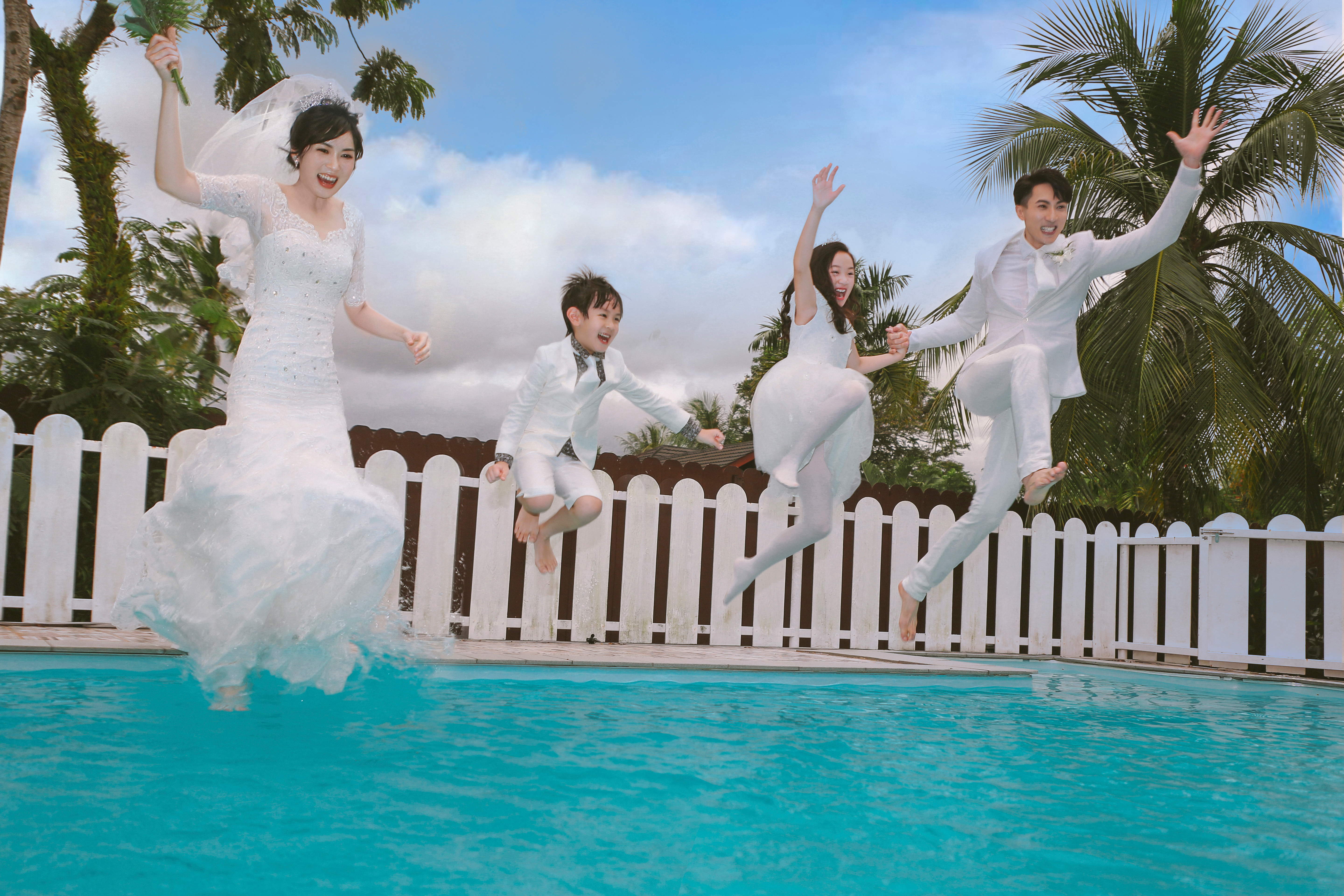 母亲看到吴尊林丽吟的婚纱照,吴尊林丽吟婚纱照测试