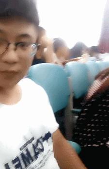 开心一刻gif下雨天,搞笑gif笑到肚子疼意外瞬间特辑