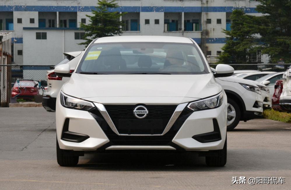 卡罗拉2021款1.2t精英和轩逸悦享,1.2t卡罗拉跟1.6l轩逸哪个动力好