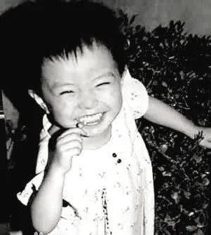 吴敏霞和她老公差几岁,吴敏霞有几次婚姻