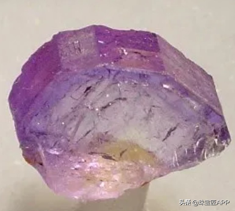 100种紫罗兰宝石图片,各种宝玉石原石名称与图片