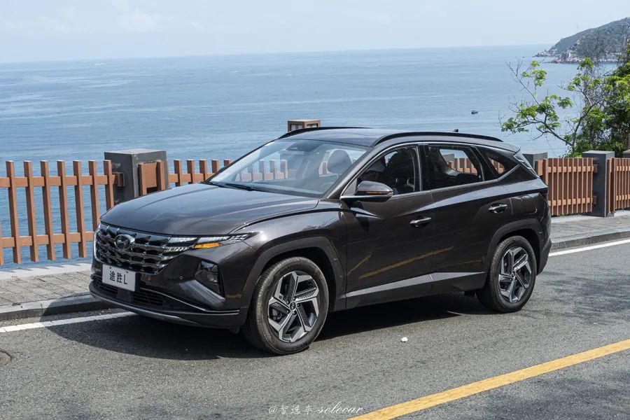 不仅颜值吸睛更要动力充沛,不仅颜值高性能更硬核