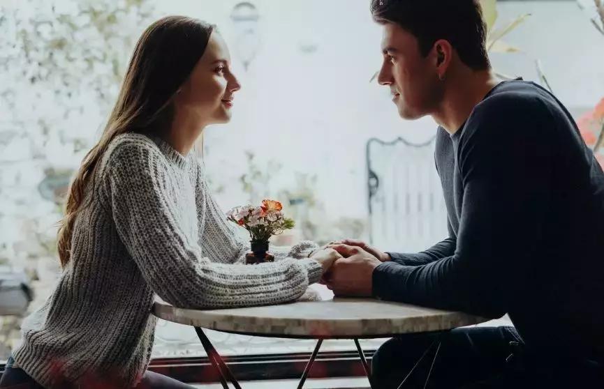 怎么辨别男人在外面找过女人,怎么查男人在外面有没有女人