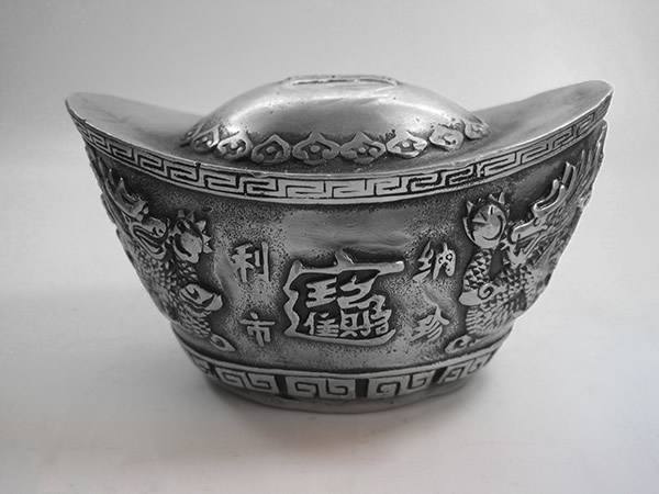 马云说员工辞职有两个原因,钱不够,心受伤;宋江说,马总说得对