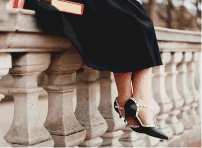 露趾高跟鞋选什么鞋型,纯皮软猫爪高跟鞋