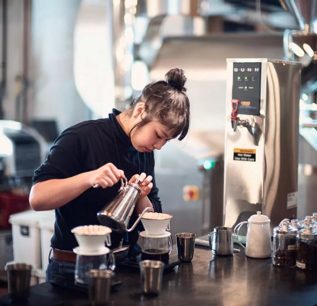 看惯了千篇一律,看惯了千篇一律的风景