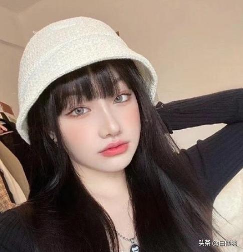 脸上痘印你们怎么消除的,脸上痘印运动可以清除吗