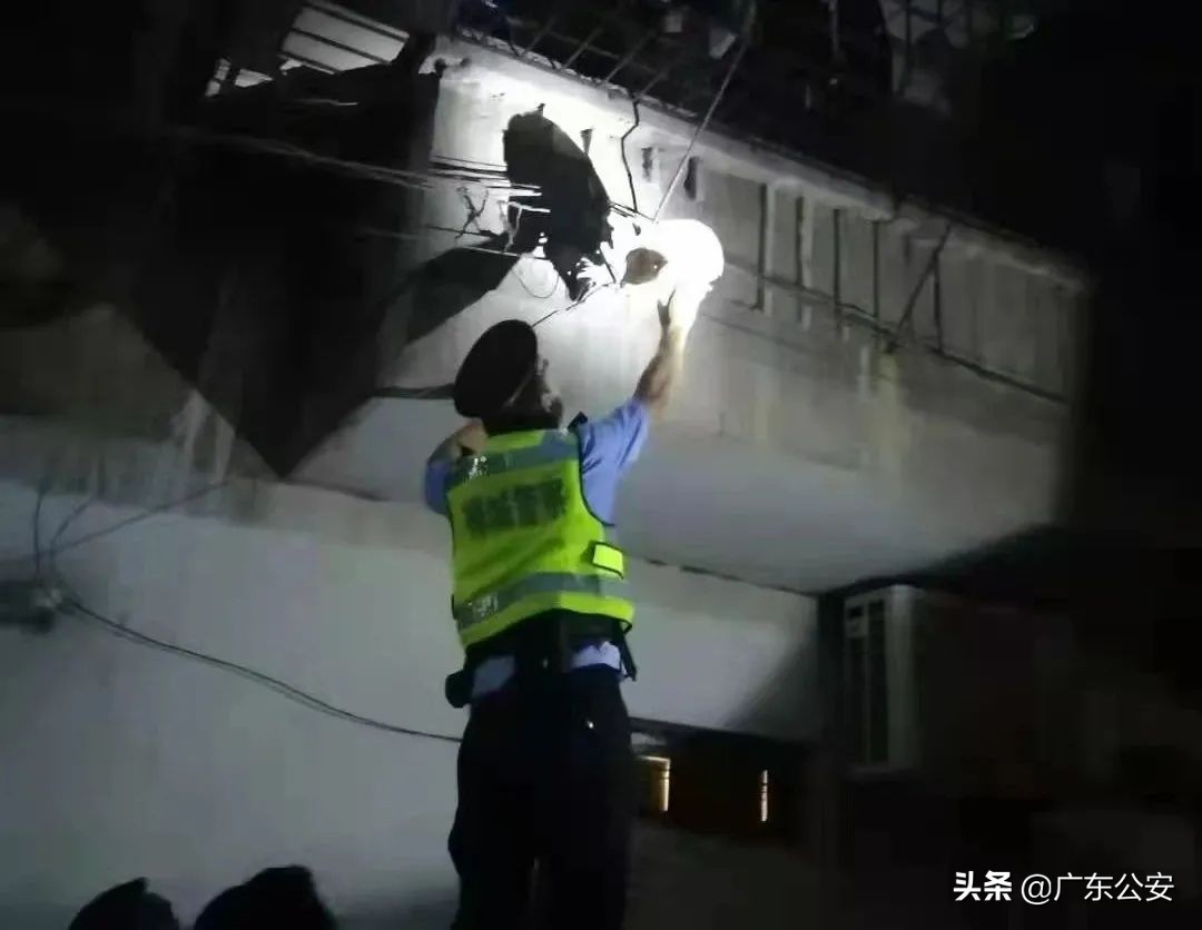 抗疫一线工作者冒着大雪坚守一线,致敬高温下的抗疫战