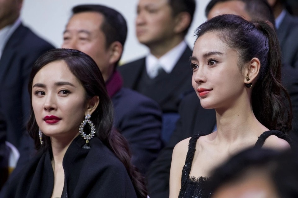 杨幂三十五岁生图,杨幂最新生图