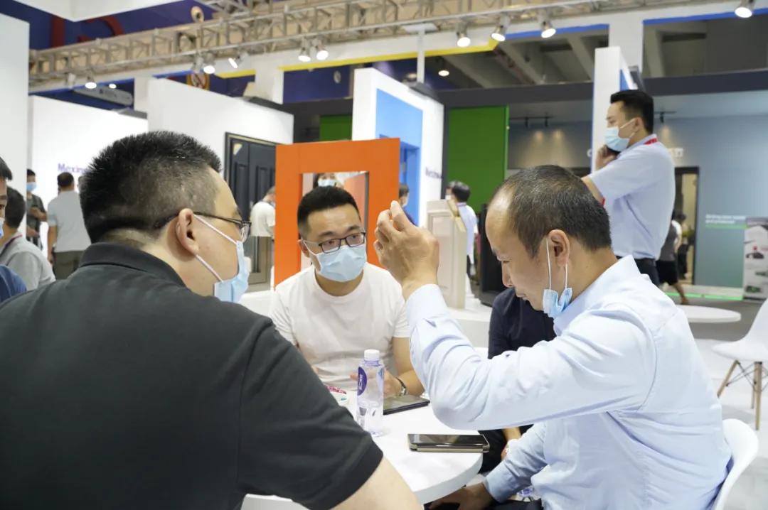 美心木门2023年展会,2021年美心广州门窗展会