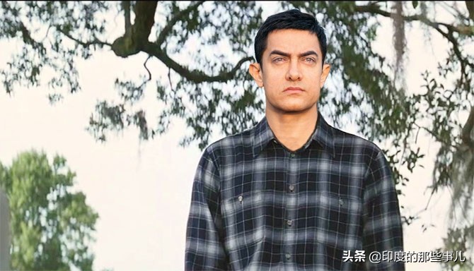 阿米尔汗演阿甘正传视频,出演阿甘正传时汤姆汉克斯多大