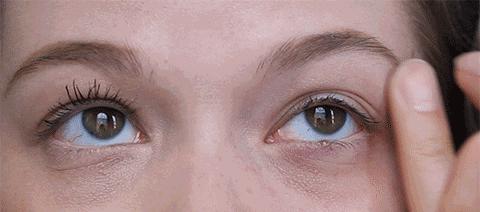 眼袋的*伤杀**力有多大？让小姐姐欲哭无泪