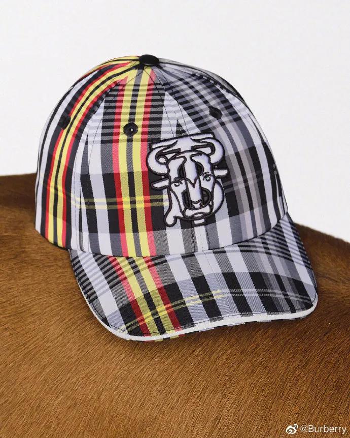 burberry兔年新款,burberry2019早春款