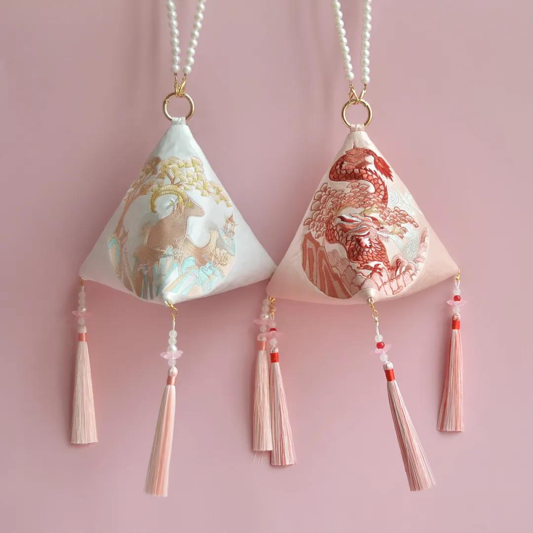 七夕礼物推荐送女友实用礼物100元,情侣礼物推荐送女友网红爆款礼物