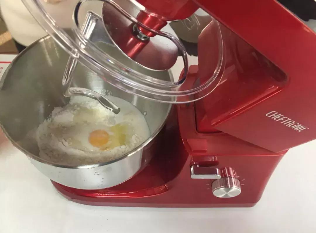 法式蒜香烤肠面包做法,丹麦烤肠面包做法