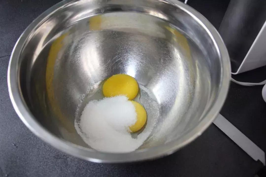 风靡全球的冰淇淋三明治,马卡龙冰淇淋三明治草莓蛋糕